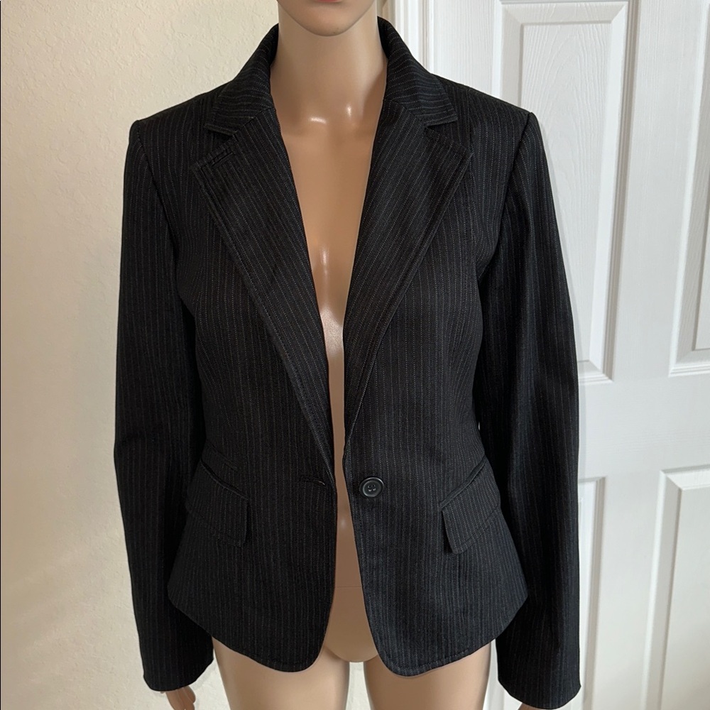 LOFT Charcoal Pinstripe Blazer Size 8 - Picture 4 of 16